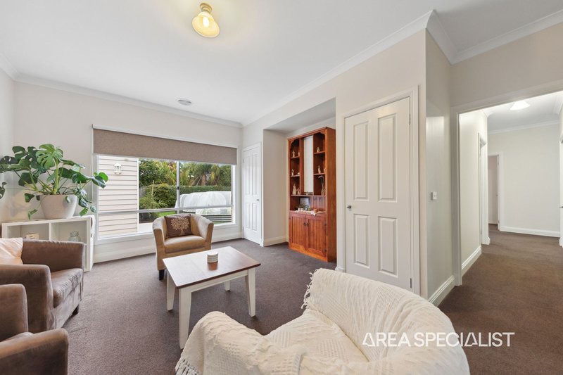 Photo - 7 Bilby Court, Pakenham VIC 3810 - Image 10