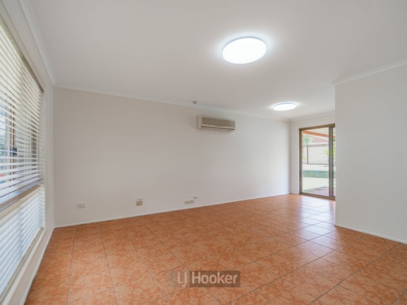 Photo - 7 Bilk Street, Crestmead QLD 4132 - Image 7