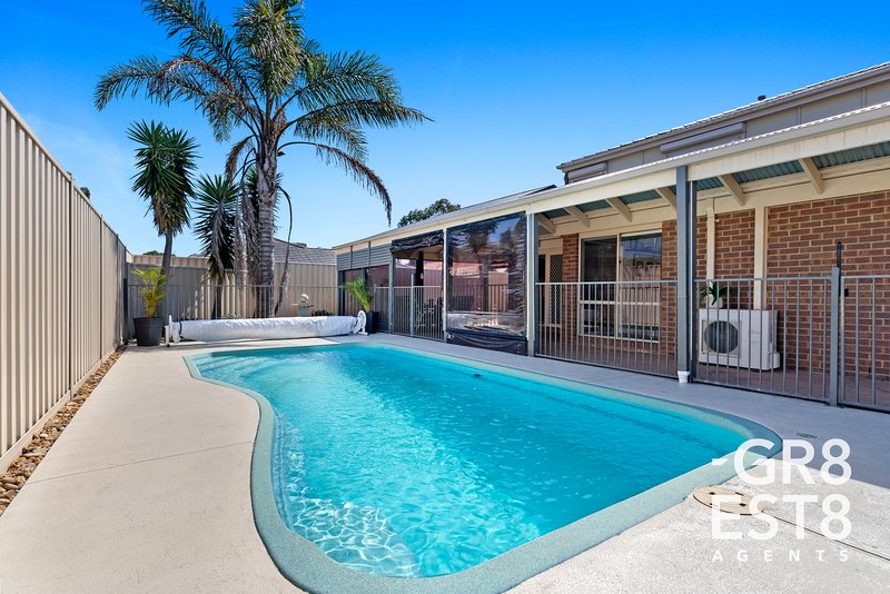 Photo - 7 Birkdale Avenue, Cranbourne VIC 3977 - Image 2