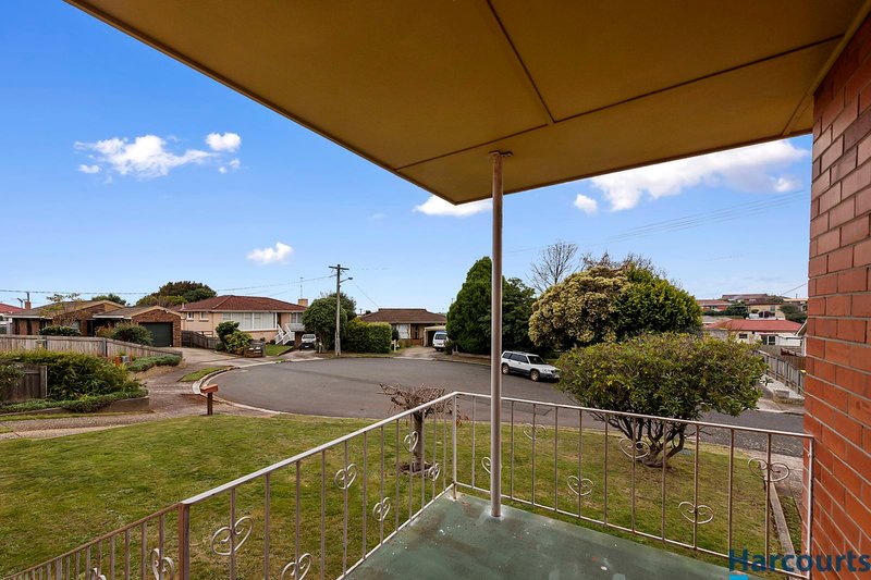 Photo - 7 Birkdale Court, Devonport TAS 7310 - Image 13