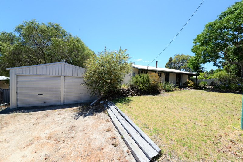 Photo - 7 Bishop Street, Nannup WA 6275 - Image 12