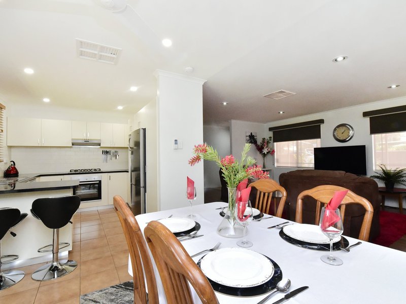 Photo - 7 Blain Street, Araluen NT 0870 - Image 6