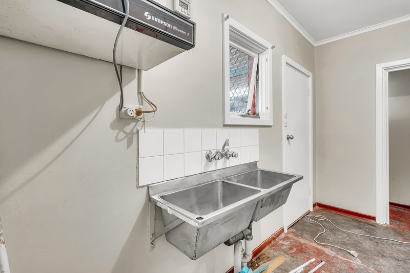 Photo - 7 Blight Street, Davoren Park SA 5113 - Image 6