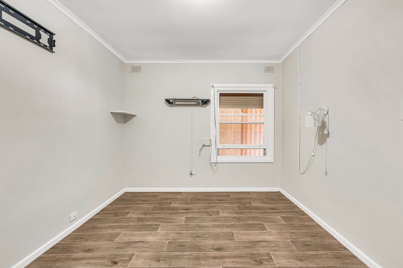 Photo - 7 Blight Street, Davoren Park SA 5113 - Image 12