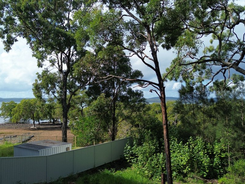 7 Blue Vista, Macleay Island QLD 4184