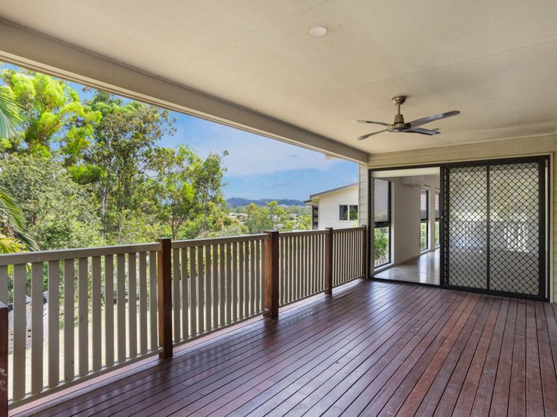 Photo - 7 Bluebell Place, Brookwater QLD 4300 - Image 11