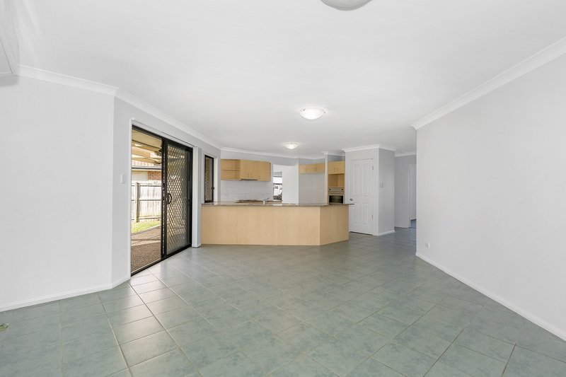 Photo - 7 Bluefen Court, Upper Coomera QLD 4209 - Image 4