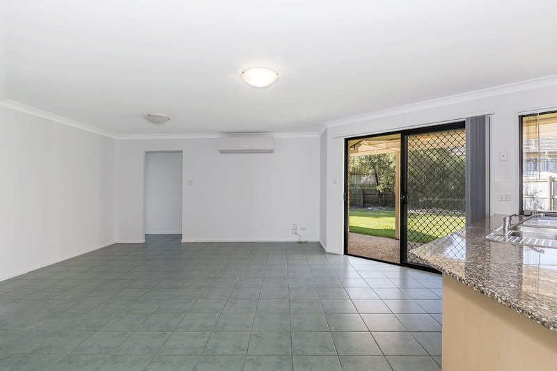 Photo - 7 Bluefen Court, Upper Coomera QLD 4209 - Image 10