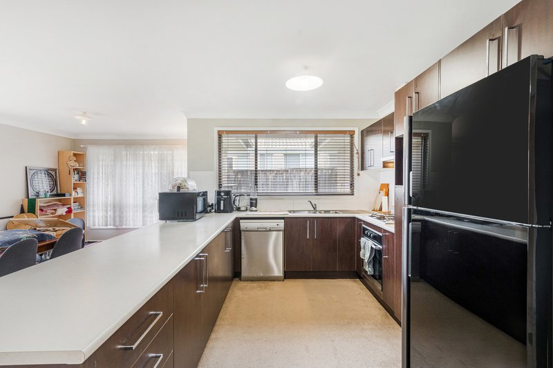 Photo - 7 Boddingtons Road, Glenfield NSW 2167 - Image 4