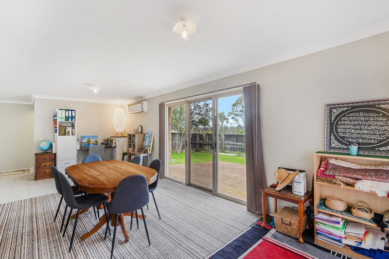 Photo - 7 Boddingtons Road, Glenfield NSW 2167 - Image 6