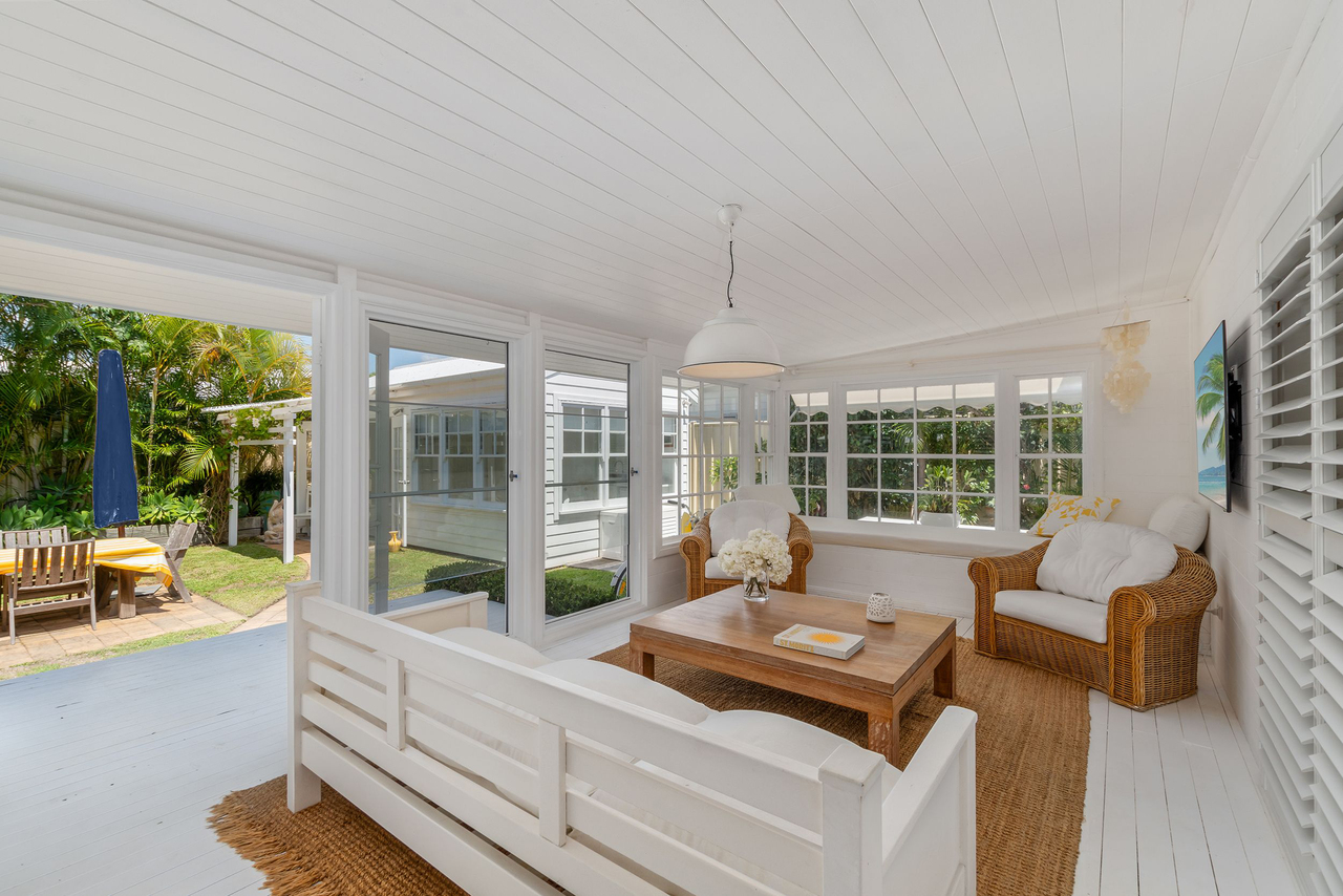 7 Bogan Road, Booker Bay, NSW 2257 - Image 1