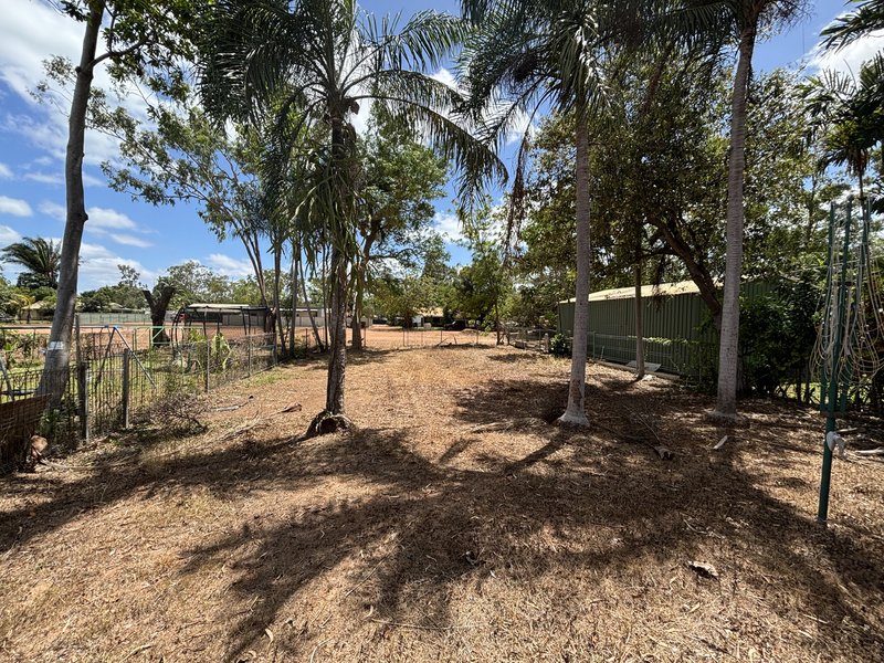 Photo - 7 Bombax Court, Nanum QLD 4874 - Image 5