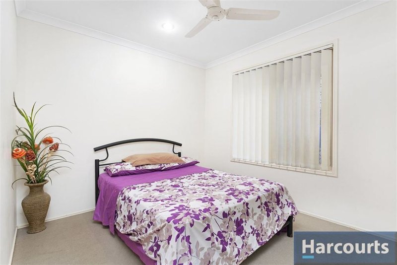 Photo - 7 Bondi Ct , Sandstone Point QLD 4511 - Image 7