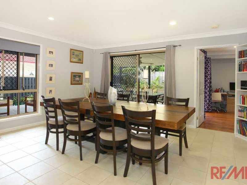 Photo - 7 Bonita Court, Mudgeeraba QLD 4213 - Image 9