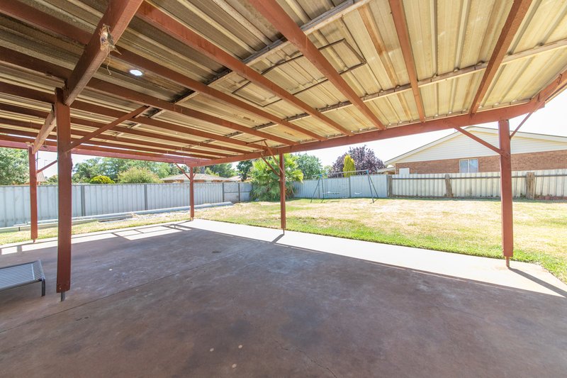 Photo - 7 Bonner Crescent, Dubbo NSW 2830 - Image 11