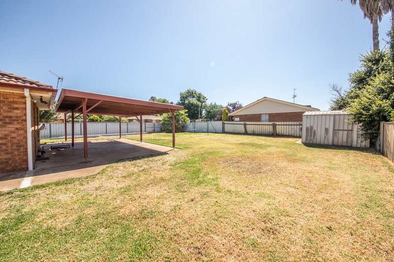 Photo - 7 Bonner Crescent, Dubbo NSW 2830 - Image 14