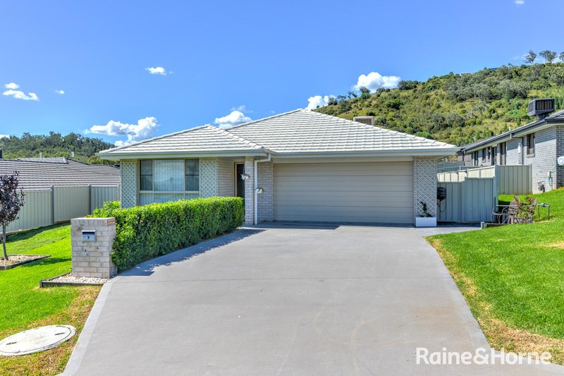 7 Borrowdale Close, Tamworth NSW 2340