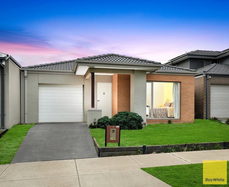 Photo - 7 Bostock Drive, Tarneit VIC 3029 - Image 2