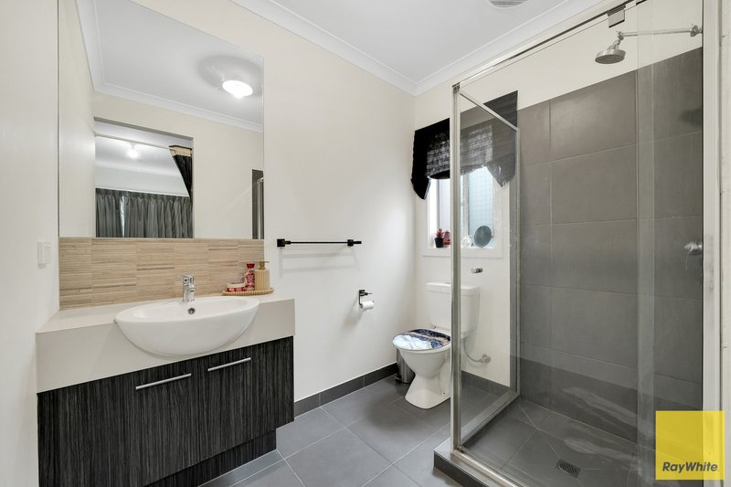 Photo - 7 Bostock Drive, Tarneit VIC 3029 - Image 5