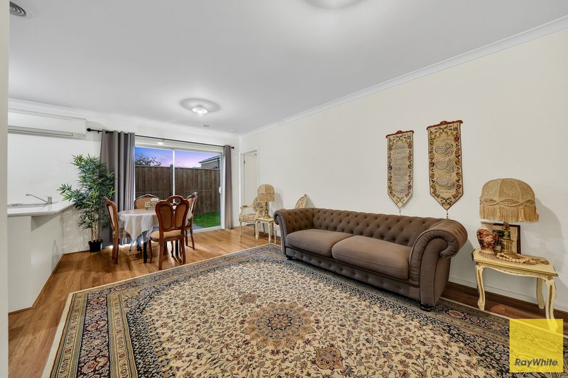 Photo - 7 Bostock Drive, Tarneit VIC 3029 - Image 9