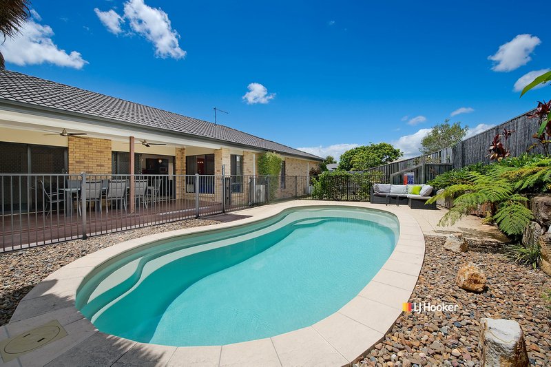 7 Bowerbird Crescent, Dakabin QLD 4503