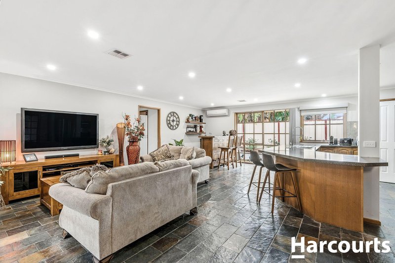 Photo - 7 Box Place, Hoppers Crossing VIC 3029 - Image 9