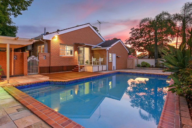 Photo - 7 Boyce Avenue, Strathfield NSW 2135 - Image 5