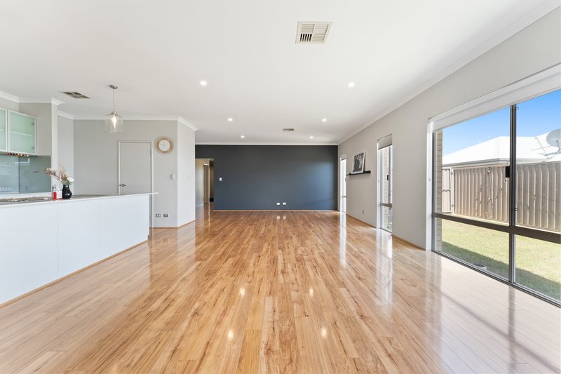 Photo - 7 Braid Road, Baldivis WA 6171 - Image 17