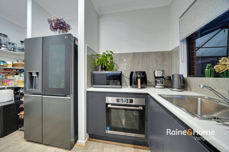 Photo - 7 Braveheart Grove, Mernda VIC 3754 - Image 7