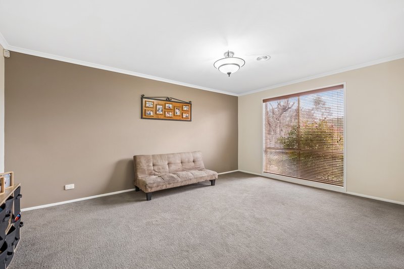 Photo - 7 Brentwood Drive, Werribee VIC 3030 - Image 8