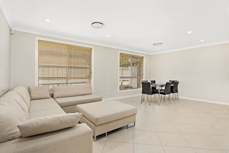 Photo - 7 Briana Court, Kellyville NSW 2155 - Image 6