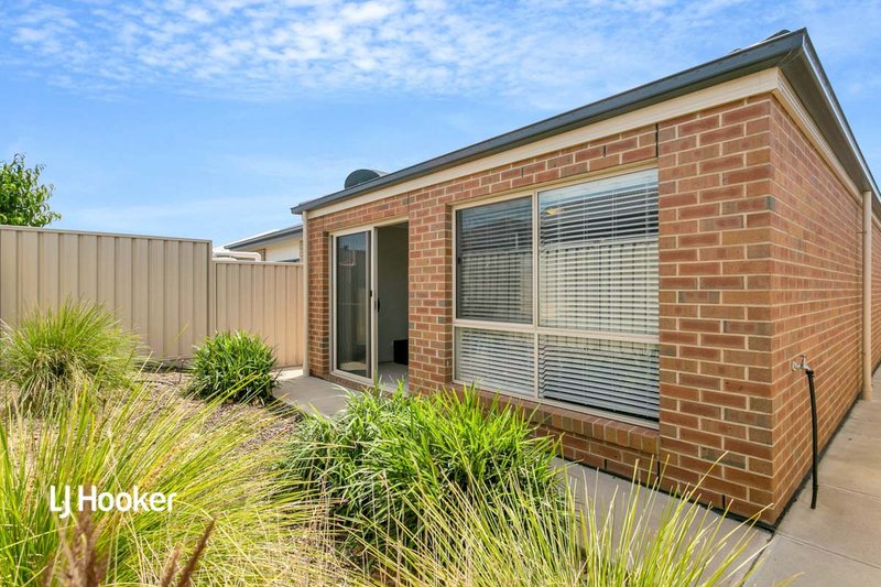 Photo - 7 Brighton Place, Aldinga Beach SA 5173 - Image 17