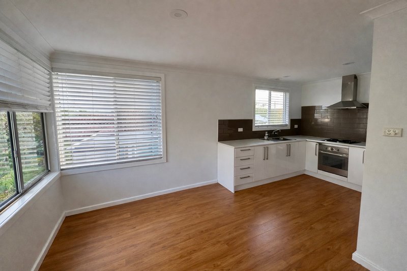 Photo - 7 Brighton Street, Fennell Bay NSW 2283 - Image 3