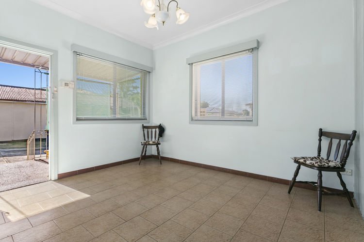 Photo - 7 Bristol Street, Merrylands NSW 2160 - Image 6