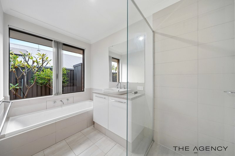 Photo - 7 Brundall Street, Aveley WA 6069 - Image 11