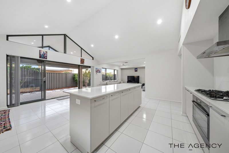 Photo - 7 Brundall Street, Aveley WA 6069 - Image 15