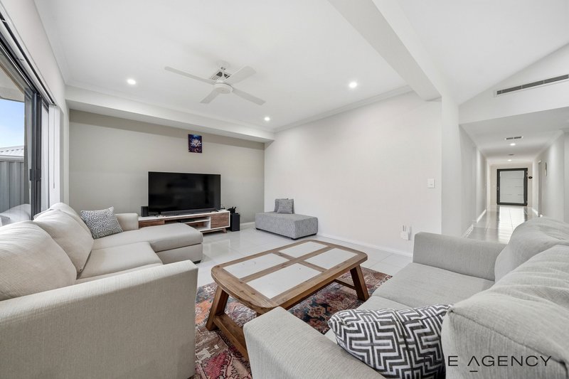 Photo - 7 Brundall Street, Aveley WA 6069 - Image 18