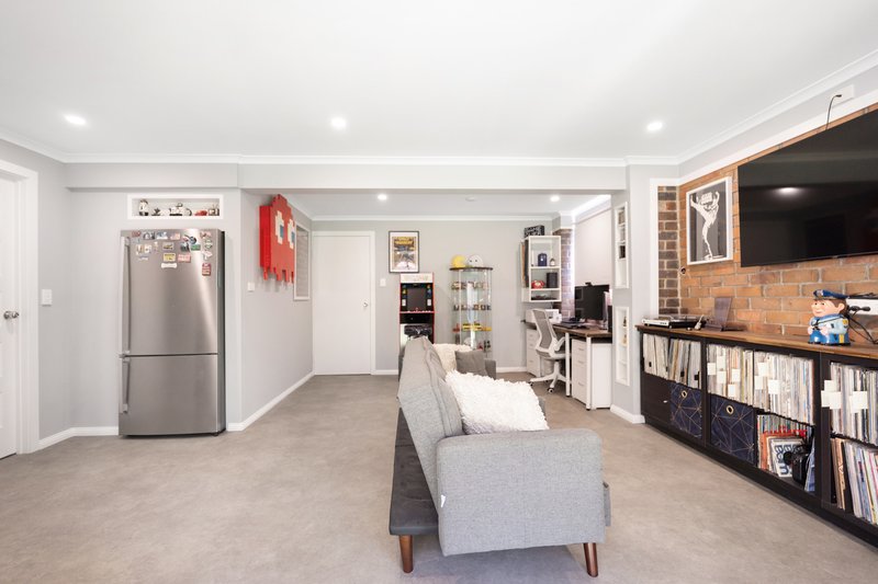 Photo - 7 Brunel Street, Kippa-Ring QLD 4021 - Image 5