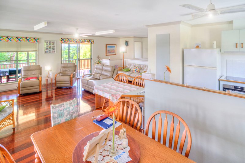 Photo - 7 Bryant Street, Agnes Water QLD 4677 - Image 9