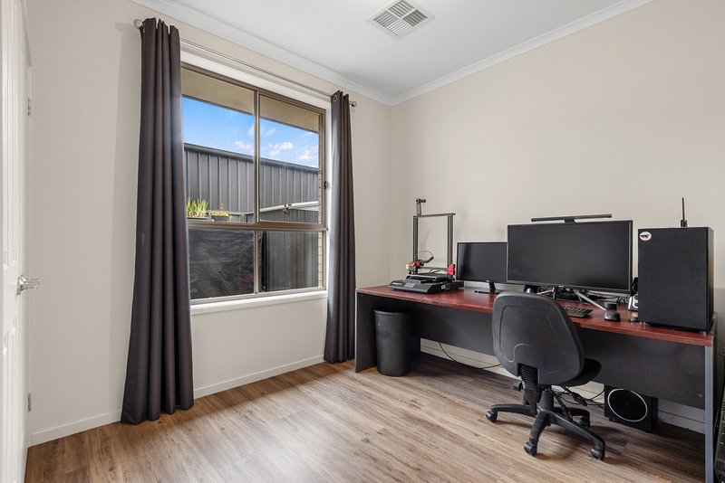 Photo - 7 Buchanan Avenue, Two Wells SA 5501 - Image 15