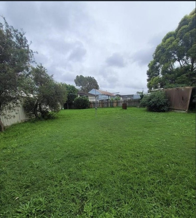 Photo - 7 Buckland Avenue, Cessnock NSW 2325 - Image 2