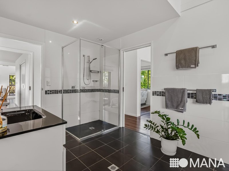 Photo - 7 Bulgoon Crescent, Ocean Shores NSW 2483 - Image 27