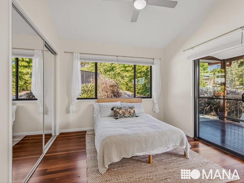 Photo - 7 Bulgoon Crescent, Ocean Shores NSW 2483 - Image 28