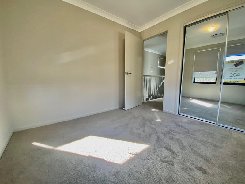 Photo - 7 Buljubasich Street, Austral NSW 2179 - Image 6