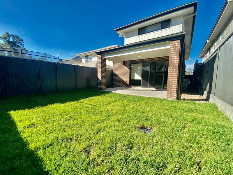 Photo - 7 Buljubasich Street, Austral NSW 2179 - Image 11