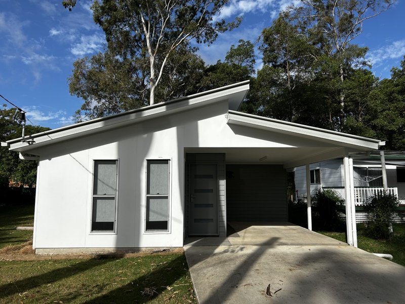 Photo - 7 Bunya Street, Russell Island QLD 4184 - Image 2