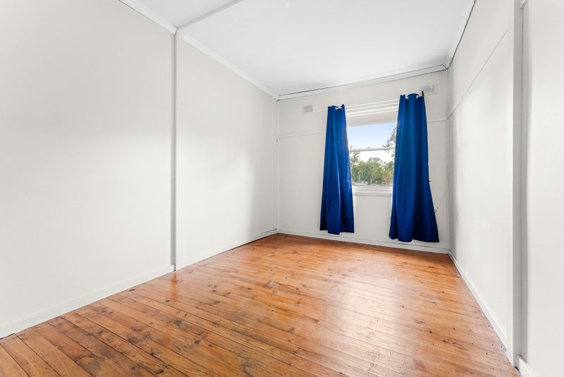 Photo - 7 Burdell Street, Elizabeth Downs SA 5113 - Image 5