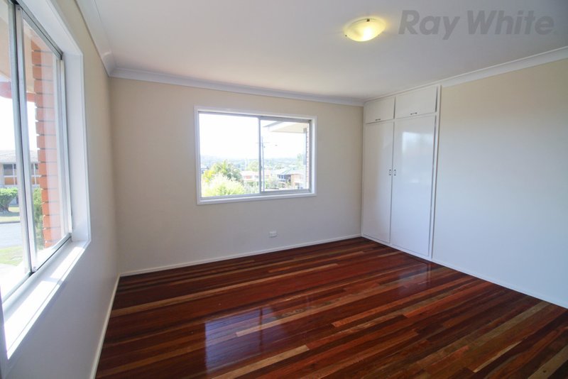 Photo - 7 Burgess Street, Raceview QLD 4305 - Image 9