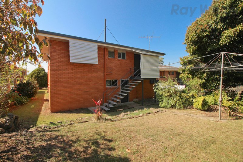 Photo - 7 Burgess Street, Raceview QLD 4305 - Image 15