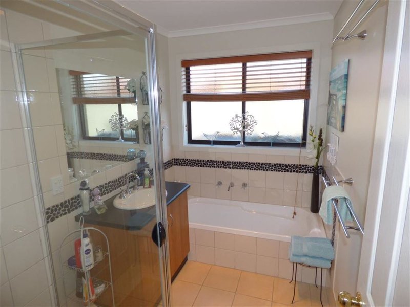 Photo - 7 Burnlea Drive, Horsham VIC 3400 - Image 10